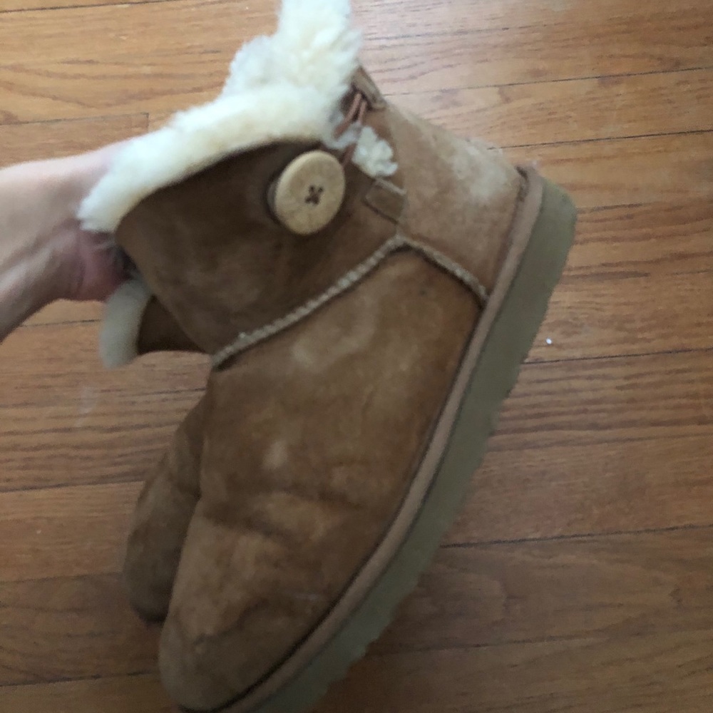 Ugg Minis - image 1